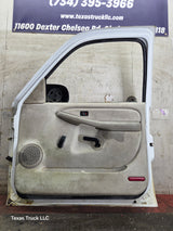 1999-2006 Chevrolet Silverado / GMC Sierra 1500 2500 3500 HD Front Passenger side Door RH