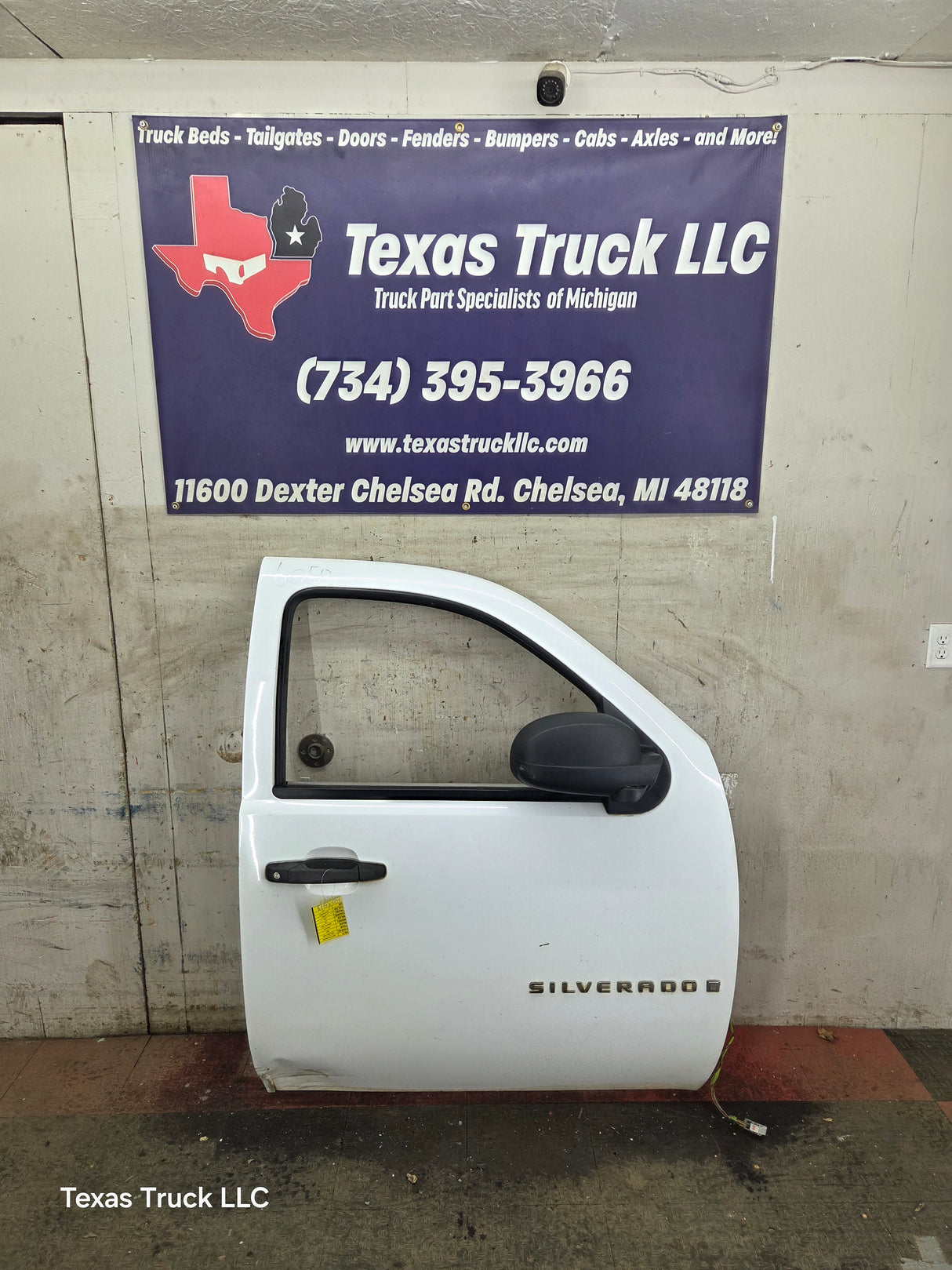 2007-2013 Chevrolet Silverado / GMC Sierra 1500 2500 3500 HD RH Front Passenger Side Door