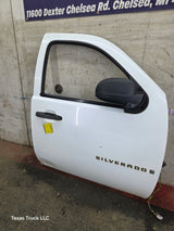 2007-2013 Chevrolet Silverado / GMC Sierra 1500 2500 3500 HD RH Front Passenger Side Door