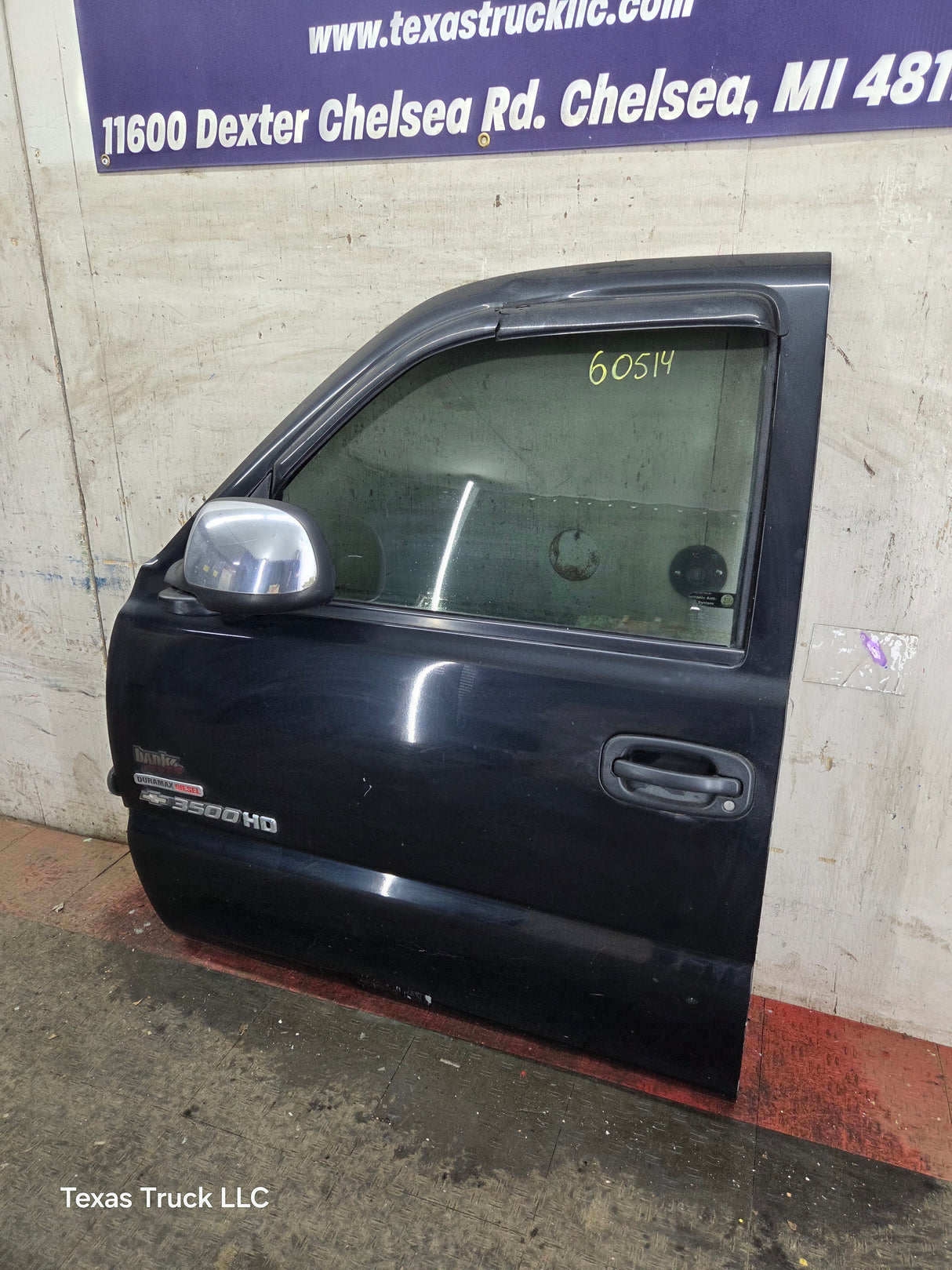 1999-2006 Chevrolet Silverado / GMC Sierra 1500 2500 3500 HD Front Driver Side Door LH