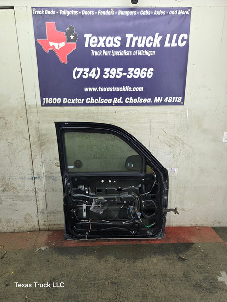1999-2006 Chevrolet Silverado / GMC Sierra 1500 2500 3500 HD Front Driver Side Door LH