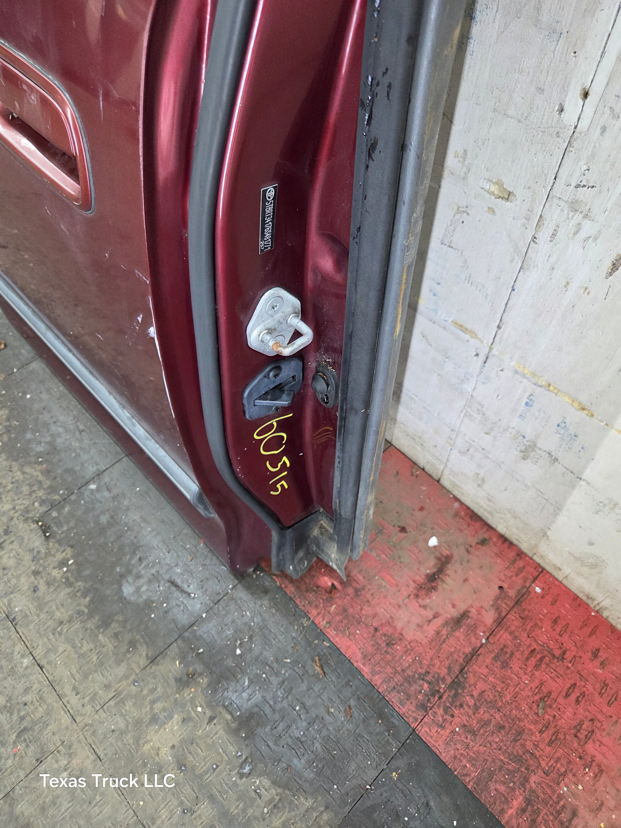 2000-2006 Toyota Tundra Extended Cab Passenger Side Rear Door Rear RH