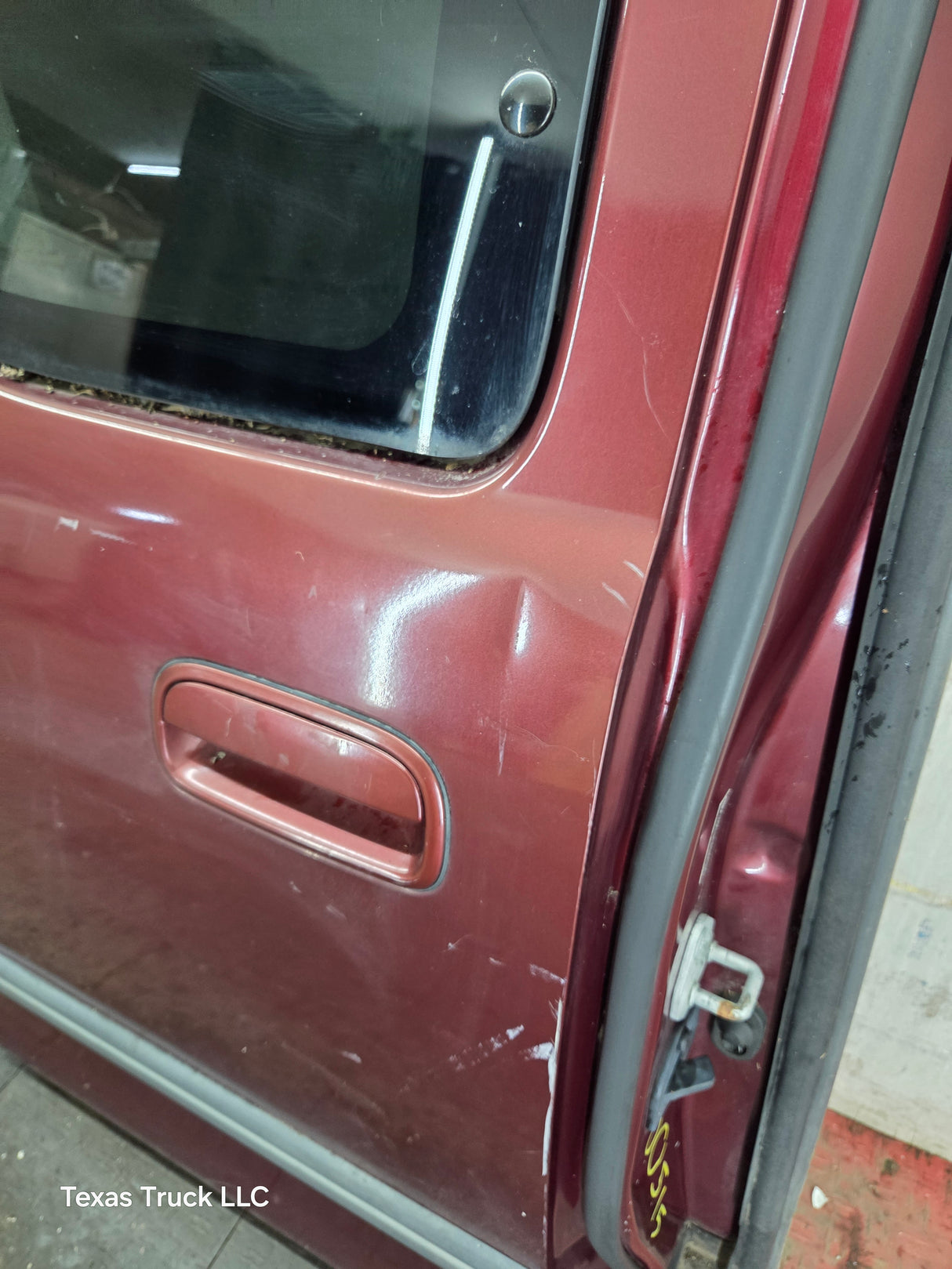 2000-2006 Toyota Tundra Extended Cab Passenger Side Rear Door Rear RH