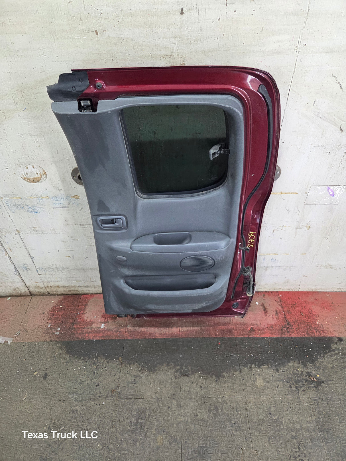2000-2006 Toyota Tundra Extended Cab Passenger Side Rear Door Rear RH