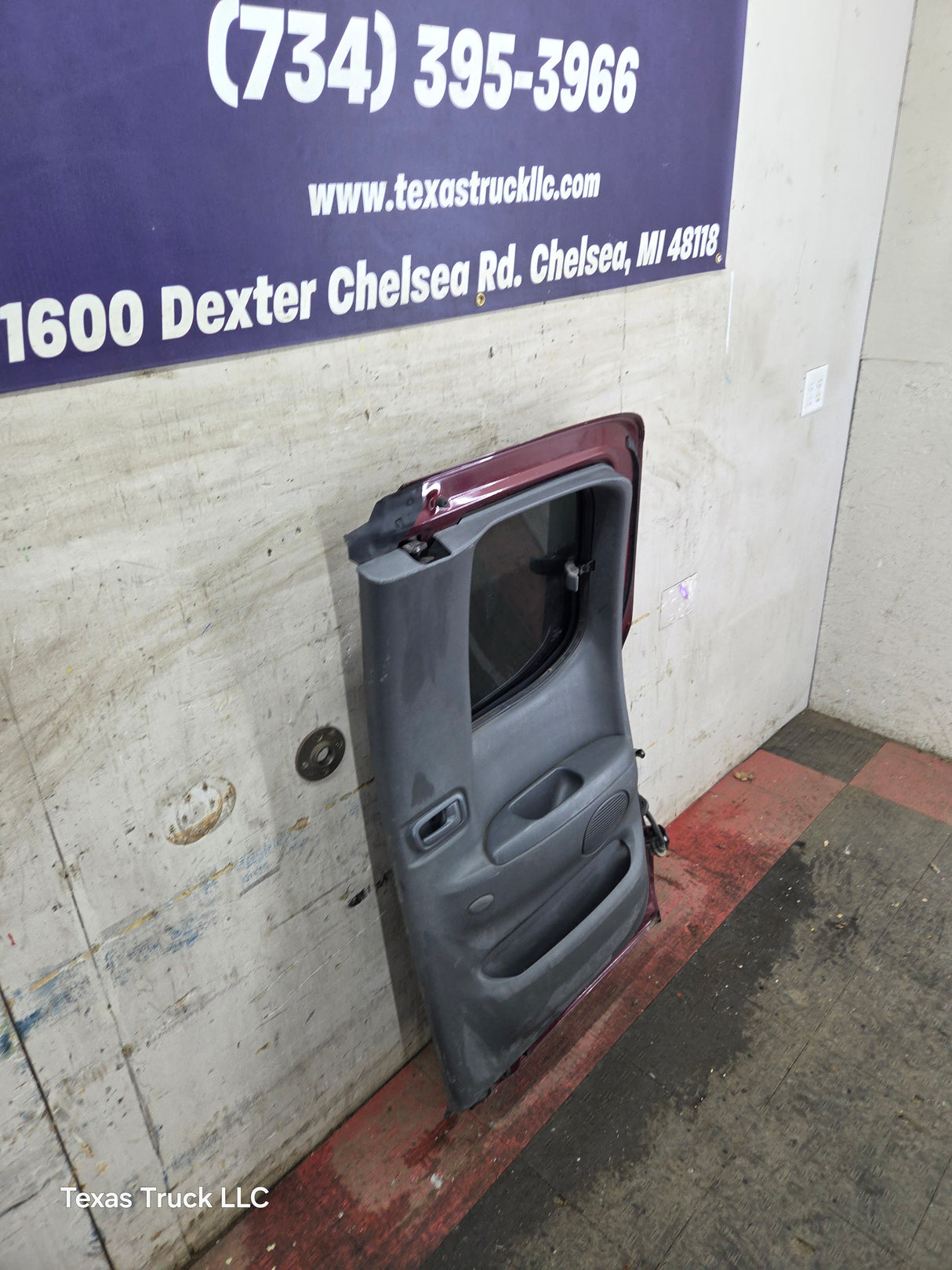 2000-2006 Toyota Tundra Extended Cab Passenger Side Rear Door Rear RH