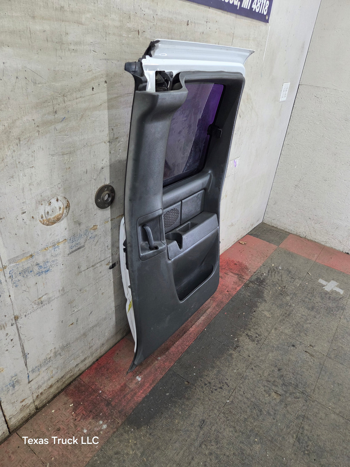 1999-2006 Chevrolet Silverado / GMC Sierra 1500 2500 3500 HD Rear Passenger side Extended Cab Rear Door