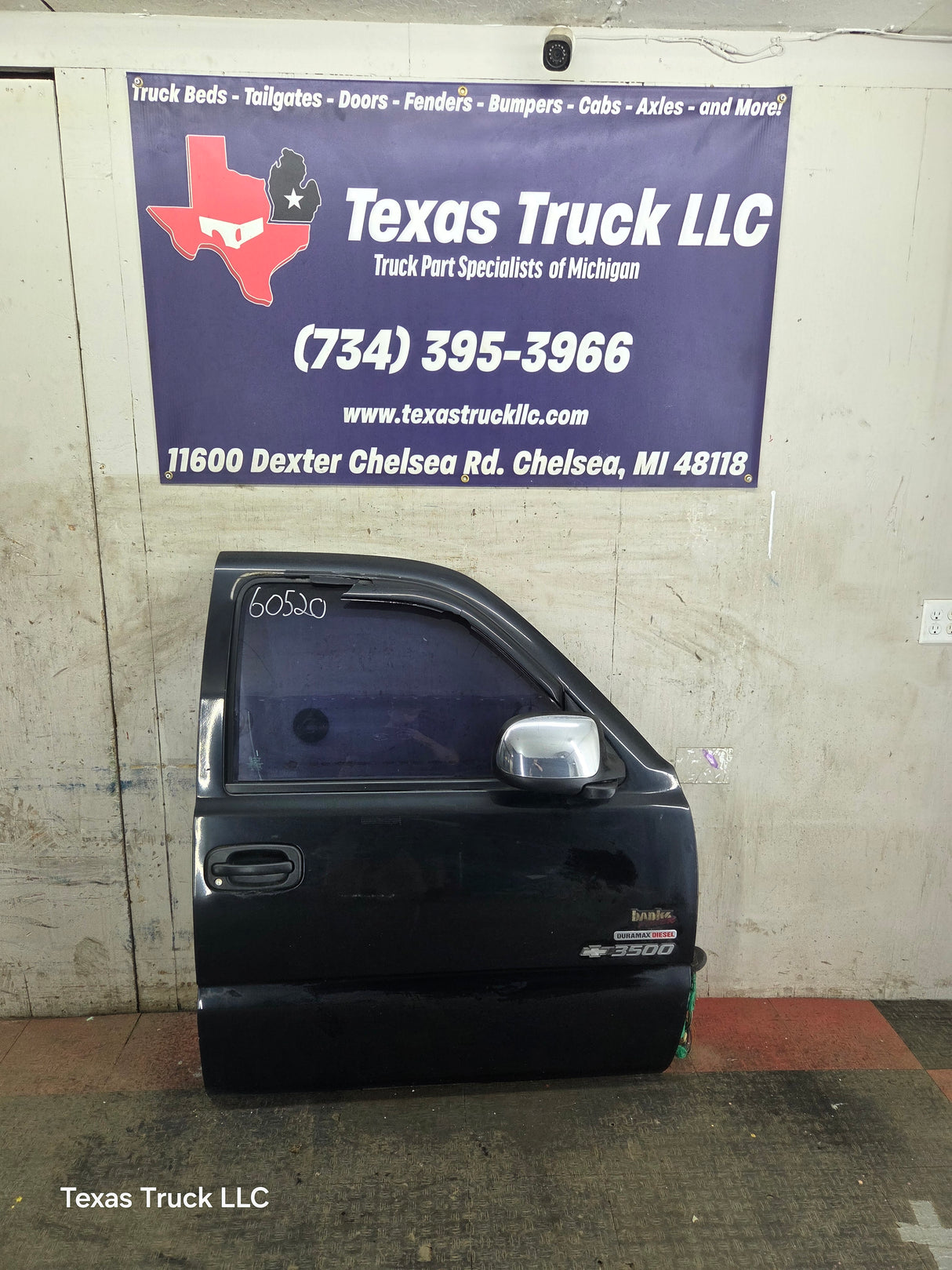 1999-2006 Chevrolet Silverado / GMC Sierra 1500 2500 3500 HD Front Passenger side Door RH