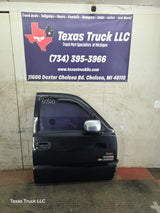1999-2006 Chevrolet Silverado / GMC Sierra 1500 2500 3500 HD Front Passenger side Door RH