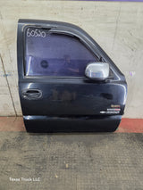 1999-2006 Chevrolet Silverado / GMC Sierra 1500 2500 3500 HD Front Passenger side Door RH