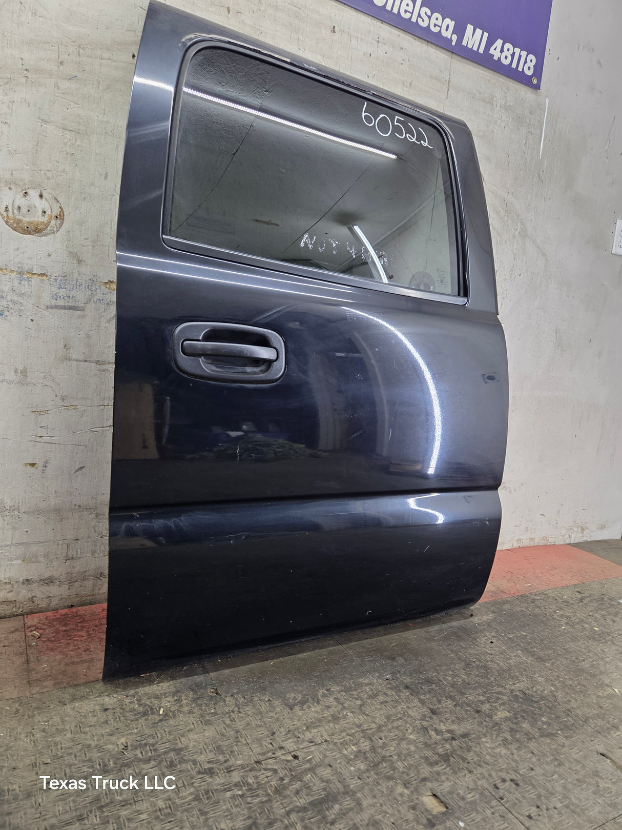 1999-2006 Chevrolet Silverado / GMC Sierra 1500 2500 3500 HD Rear Passenger side Crew Cab rear door