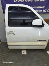 1999-2006 Chevrolet Silverado / GMC Sierra 1500 2500 3500 HD Front Passenger side Door RH