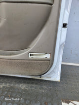 1999-2006 Chevrolet Silverado / GMC Sierra 1500 2500 3500 HD Front Passenger side Door RH