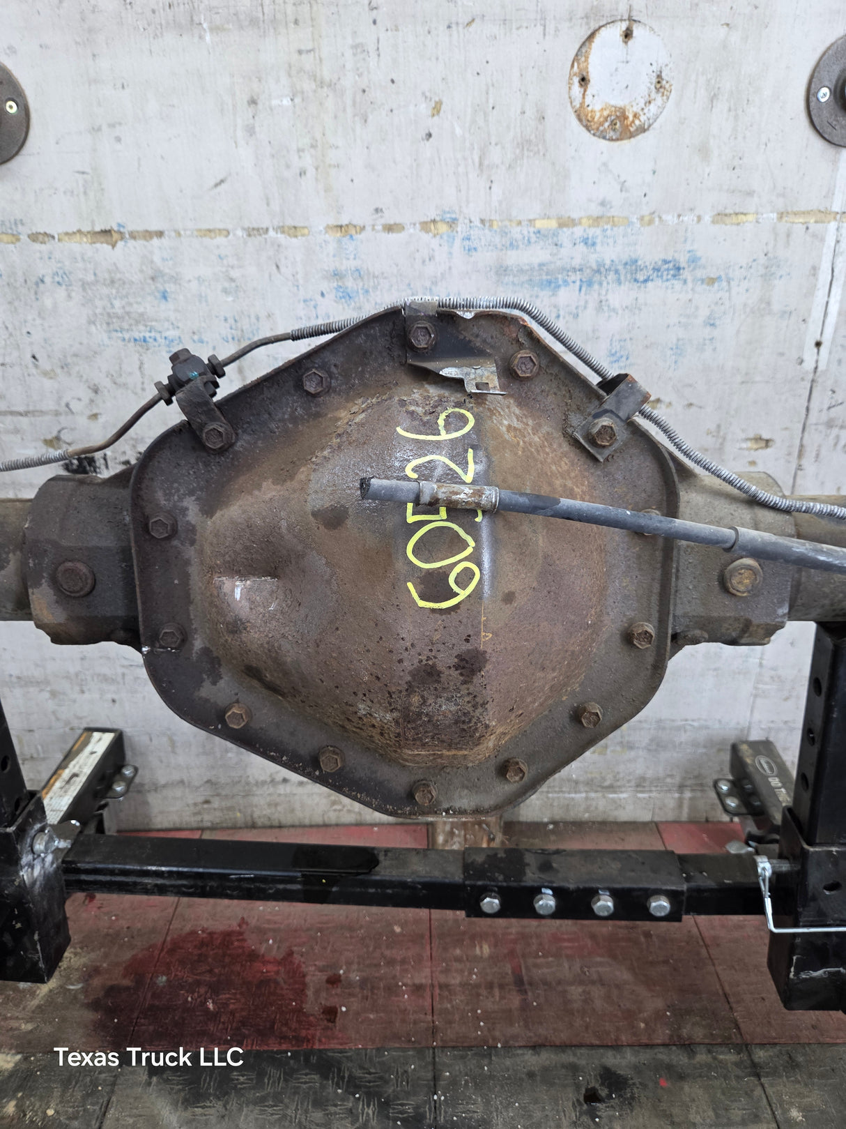 2001-2007 Chevrolet Silverado / GMC Sierra 2500 3500 HD Rear Axle 4.10 10.5"