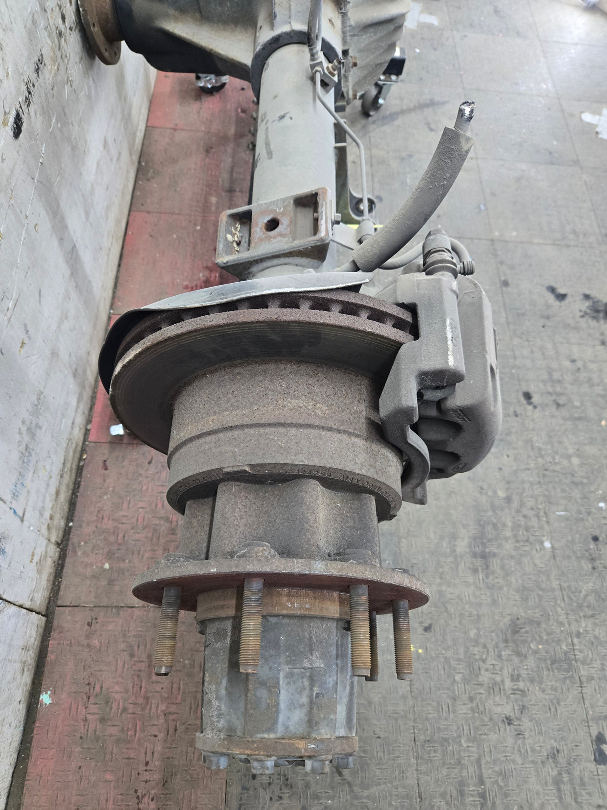 2008-2010 Ford Super Duty F350 Dually Rear Axle 4.10 Gear Ratio 175k Miles