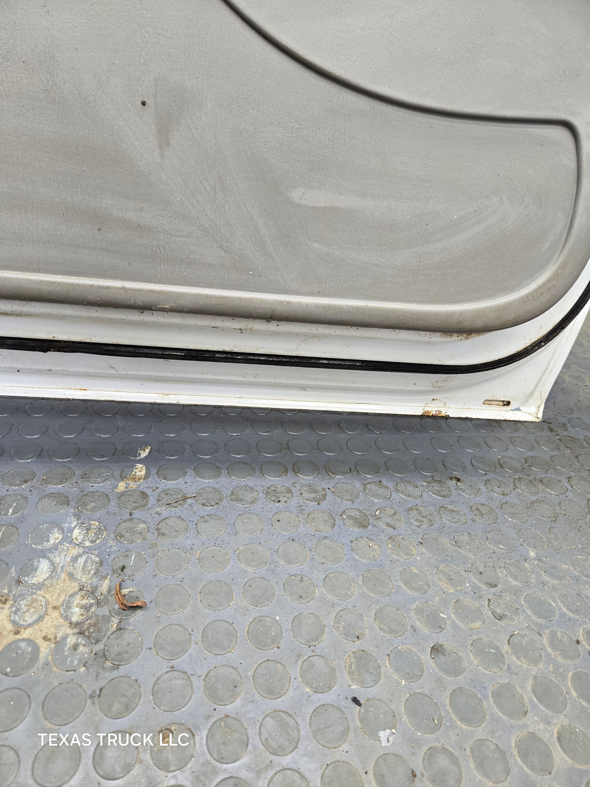 1997-2003 Ford F150 Extended / Regular Cab Driver Side LH Front Door