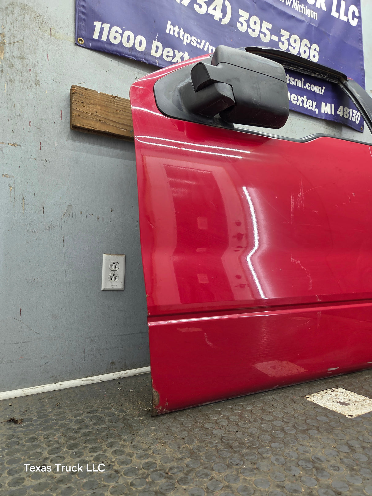2004-2008 Ford F150 Driver Side Extended/Regular Cab Front Door LH