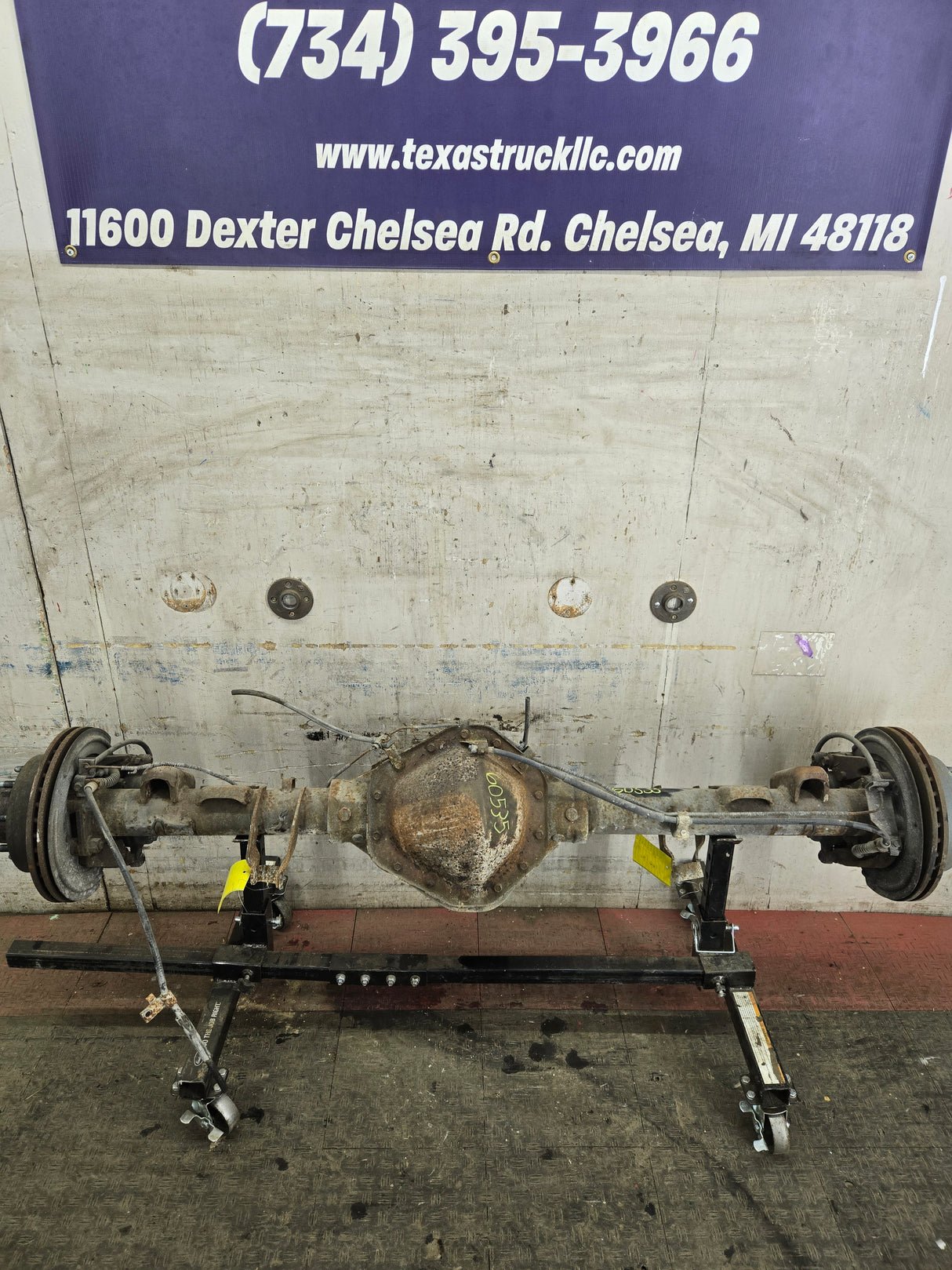 2001-2007 Chevrolet Silverado / GMC Sierra 2500 3500 HD Rear Axle 4.10 10.5"