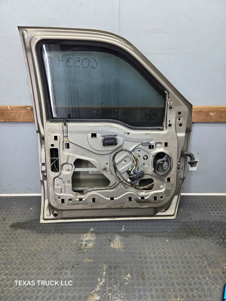 1999-2011 Ford Super Duty LH Driver Side Front Door F250 F350 F450 F550