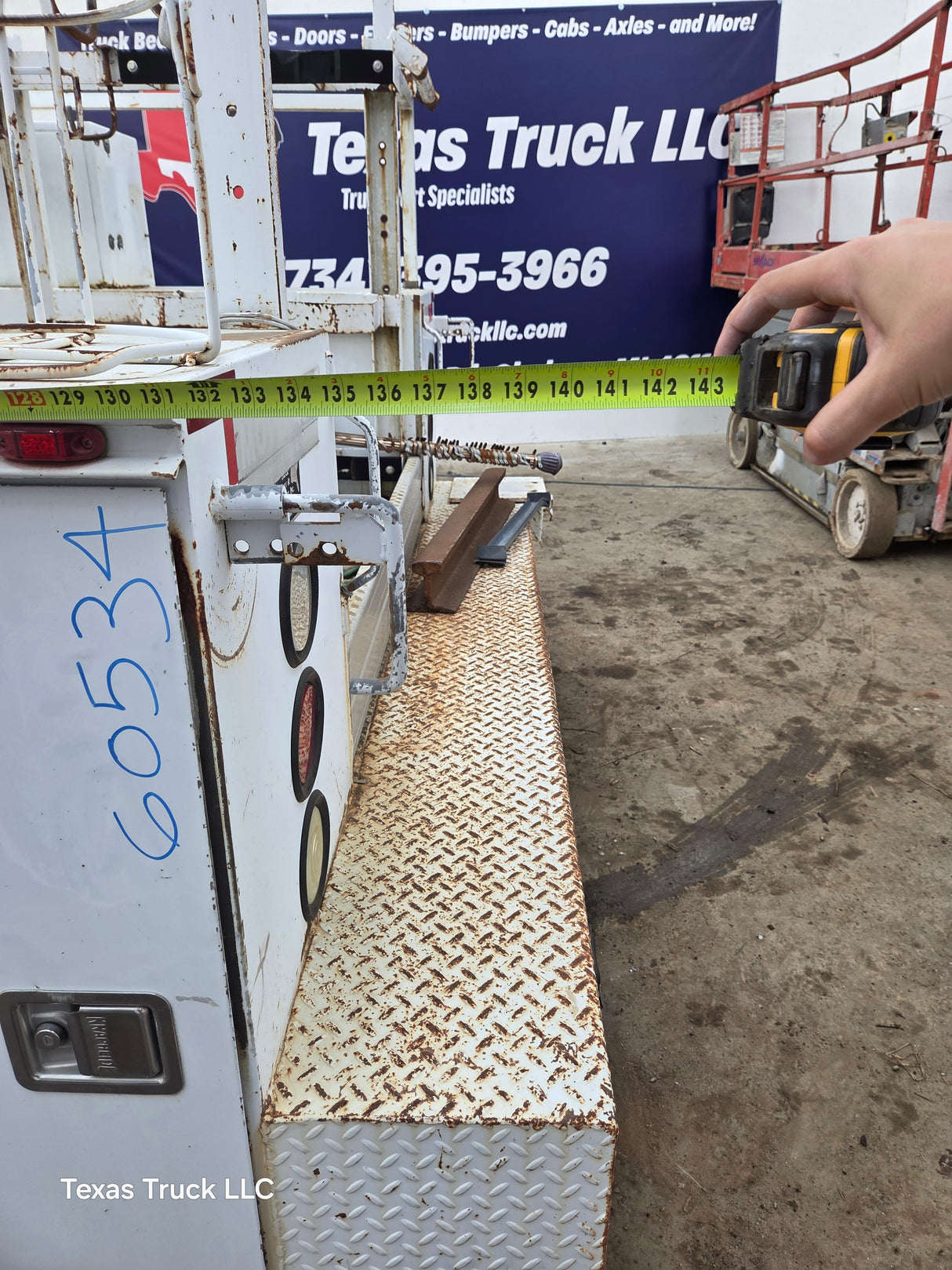 11' Steel Utility Service Body Utility Bed Universal For Dual Rear Wheel Truck