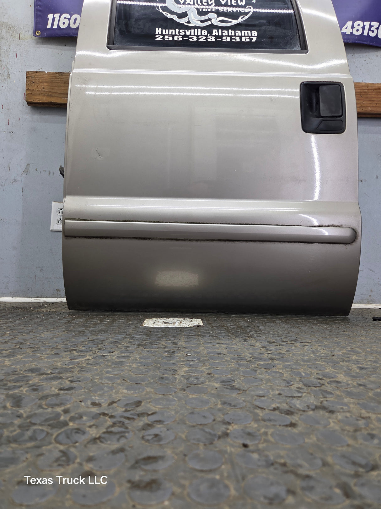 1999-2011 Ford Super Duty LH Driver Side Rear Crew Cab Door F250 F350 F450 F550