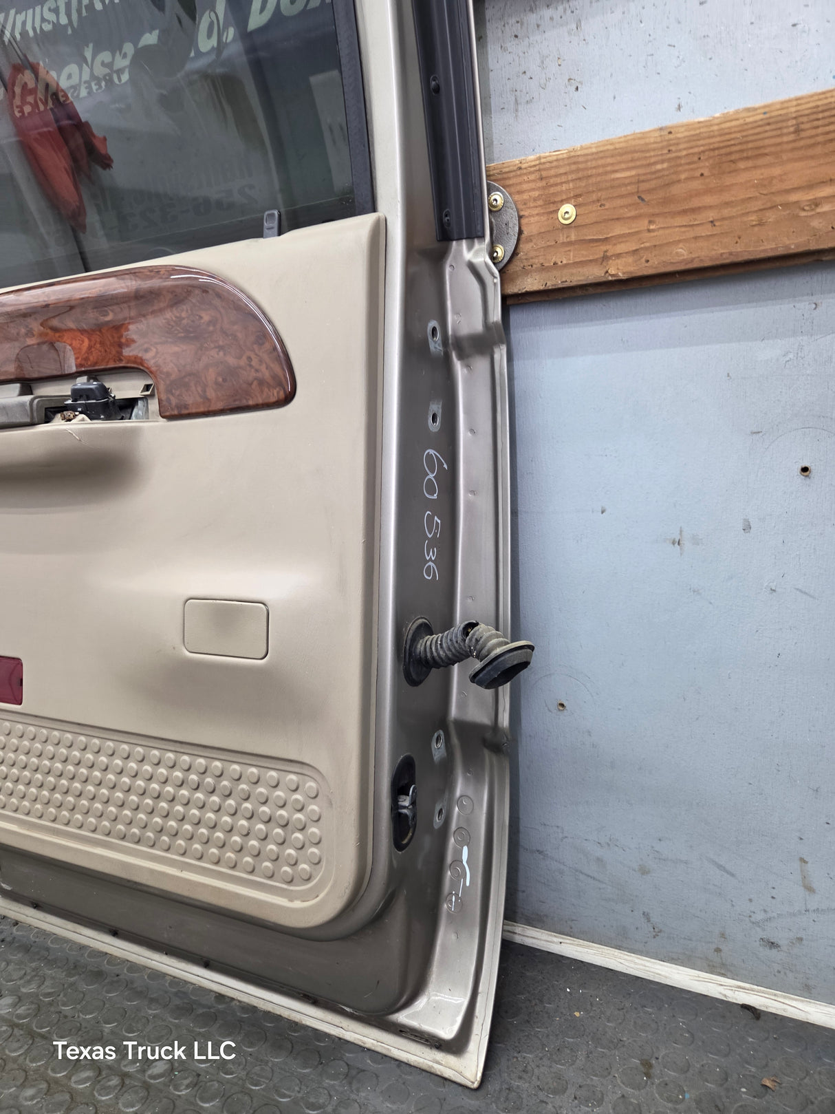 1999-2011 Ford Super Duty LH Driver Side Rear Crew Cab Door F250 F350 F450 F550