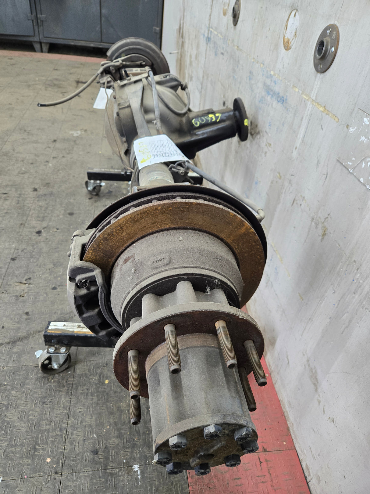 2002-2004 Ford Super Duty F350 Dually Rear Axle 3.73 Gear Ratio CAB CHASSIS