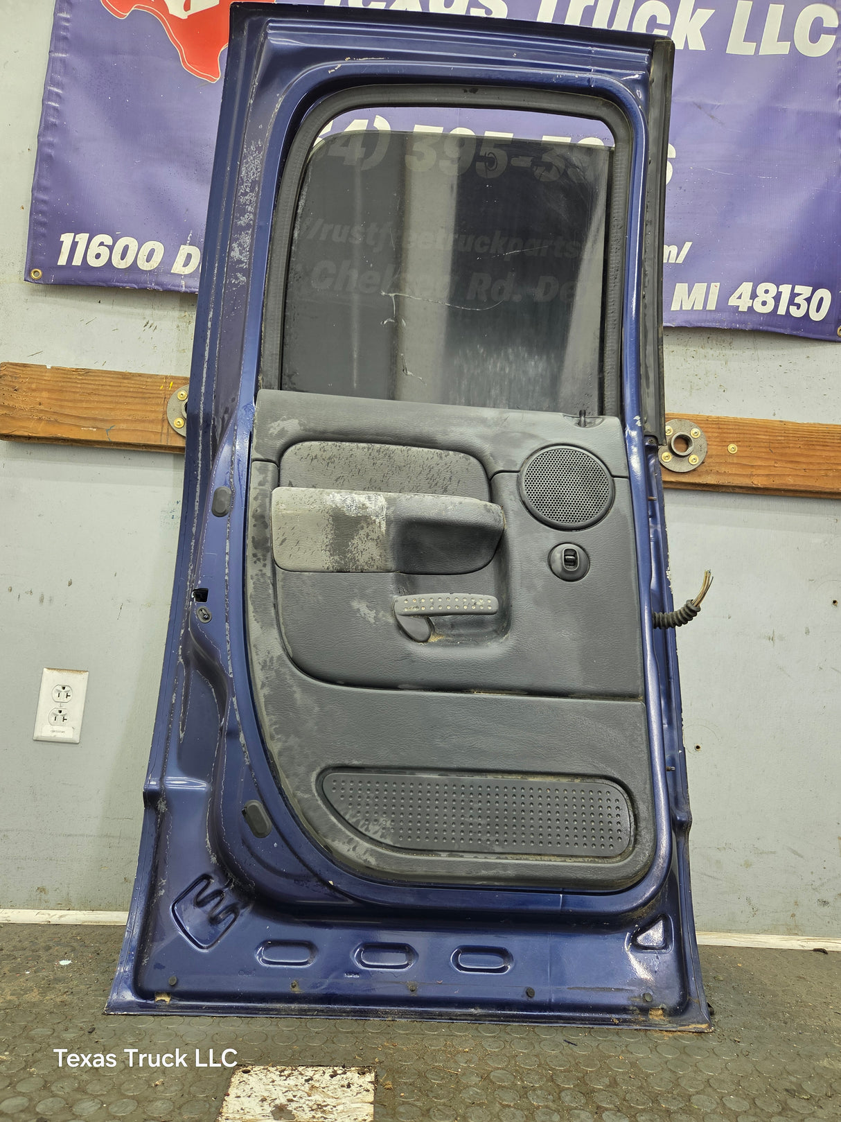 2003-2008 Dodge Ram 3rd Gen Driver Rear Quad Cab Door 1500 2500 3500 4500 5500