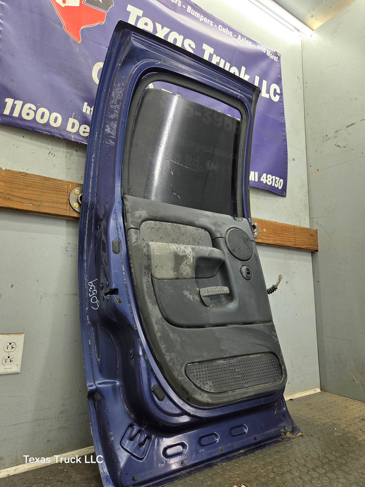 2003-2008 Dodge Ram 3rd Gen Driver Rear Quad Cab Door 1500 2500 3500 4500 5500