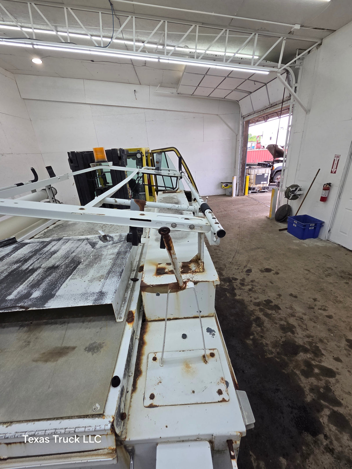 8' Steel Utility Service Body Truck Single Rear Wheel Utility Bed Universal With Generator
