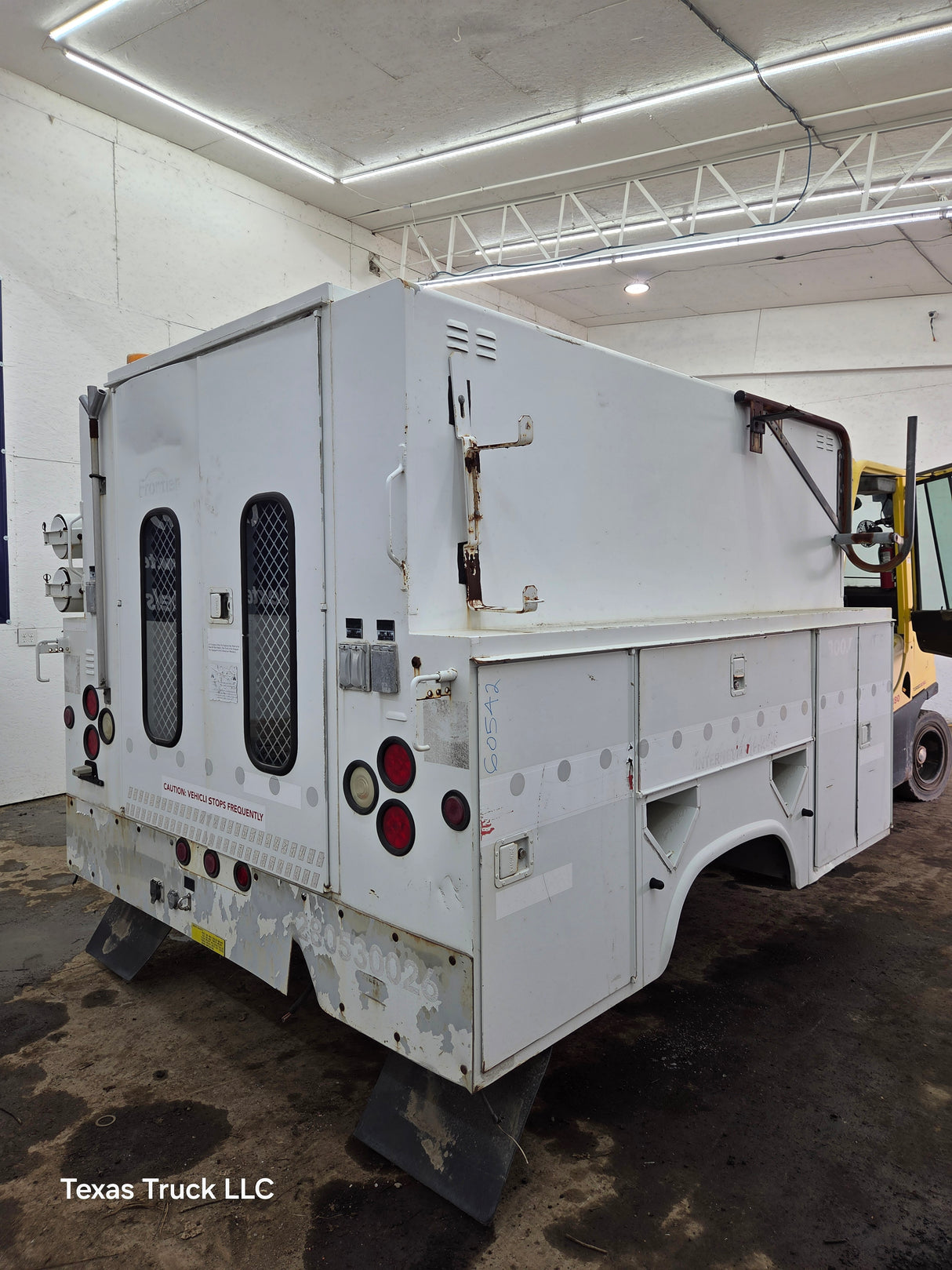 9' Steel High Rise Service Body For Dual Rear Wheel Truck Universal Utility Bed Built in Generator