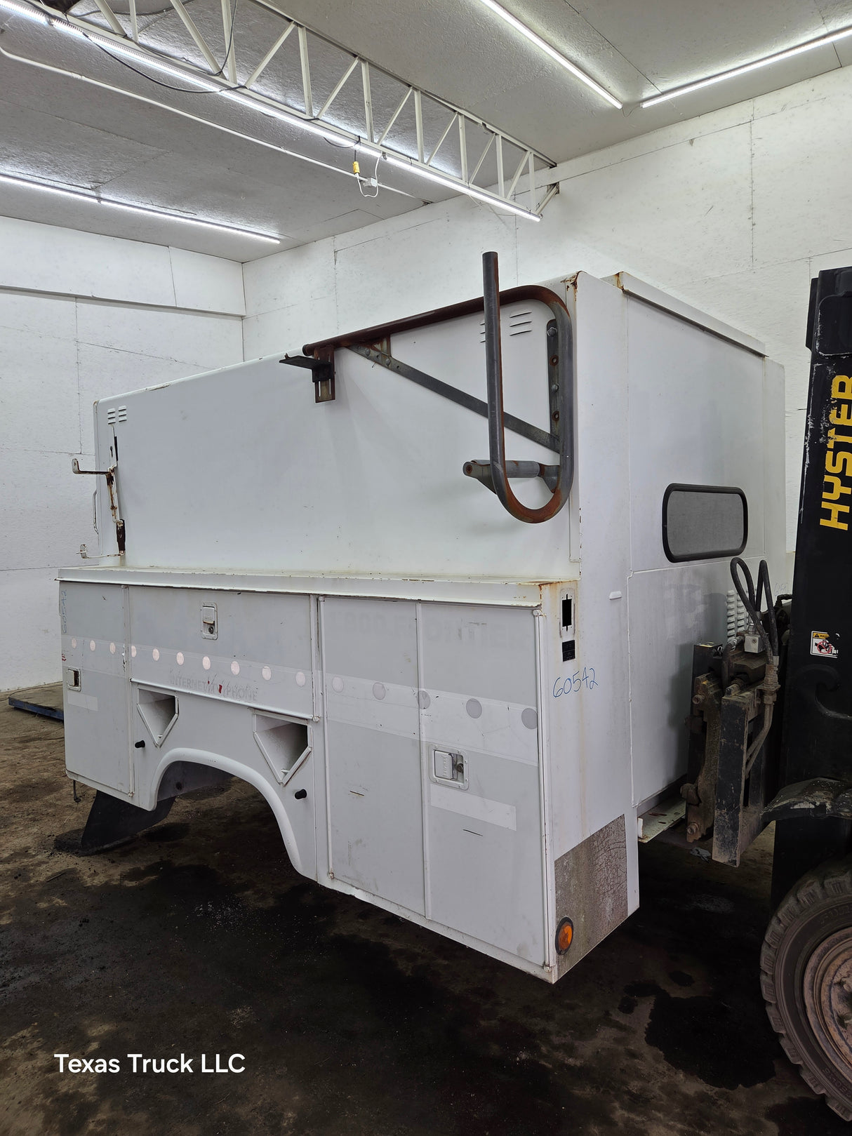 9' Steel High Rise Service Body For Dual Rear Wheel Truck Universal Utility Bed Built in Generator