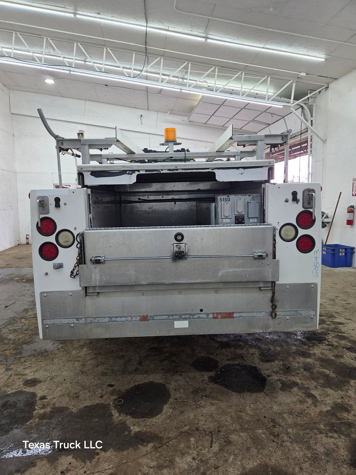 8' Fiberglass Utility Service Body With Generator Single Rear Wheel Truck Utility Bed Universal