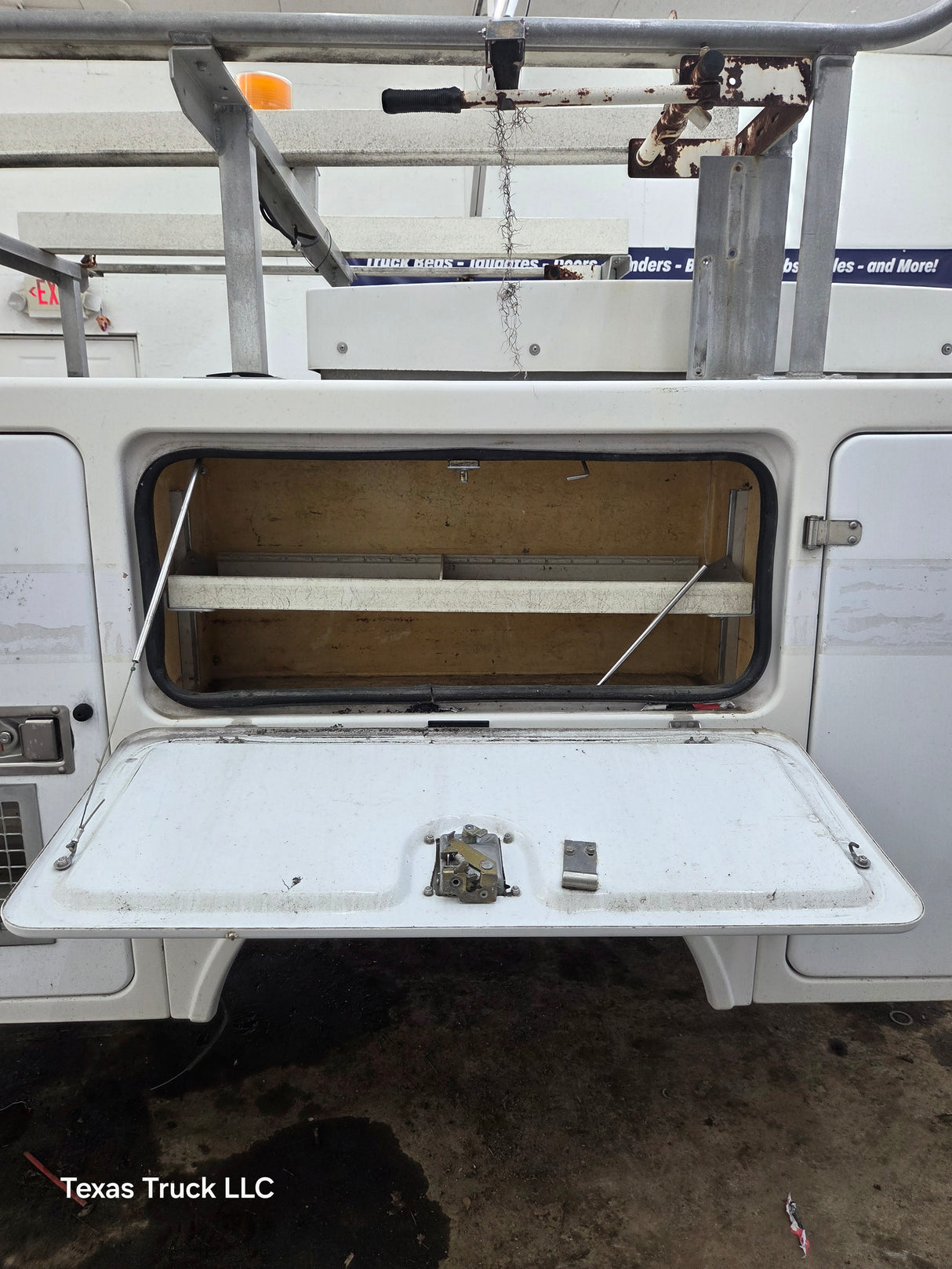 8' Fiberglass Utility Service Body With Generator Single Rear Wheel Truck Utility Bed Universal