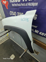 2003-2007 Chevrolet Silverado / Tahoe / Suburban 1500 2500 3500 HD LH Driver Side "Cateye" Front Fender - Summit White