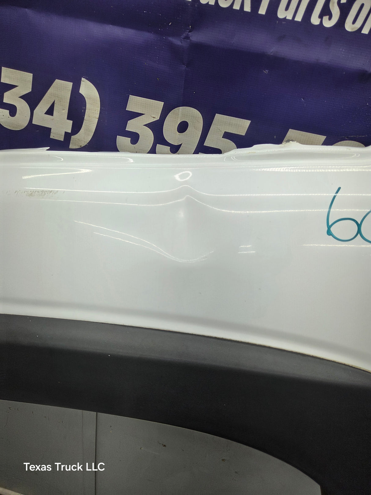 2003-2007 Chevrolet Silverado / Tahoe / Suburban 1500 2500 3500 HD LH Driver Side "Cateye" Front Fender - Summit White