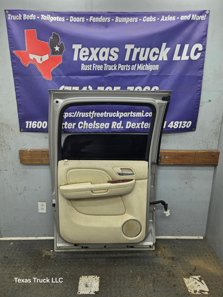 2007-2013 Chevrolet Silverado / GMC Sierra 1500 2500 3500 HD Crew Cab LH Driver Side Rear Door