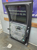 1999-2011 Ford Super Duty F250 F350 F450 F550 RH Crew Cab Passenger Side Rear Door