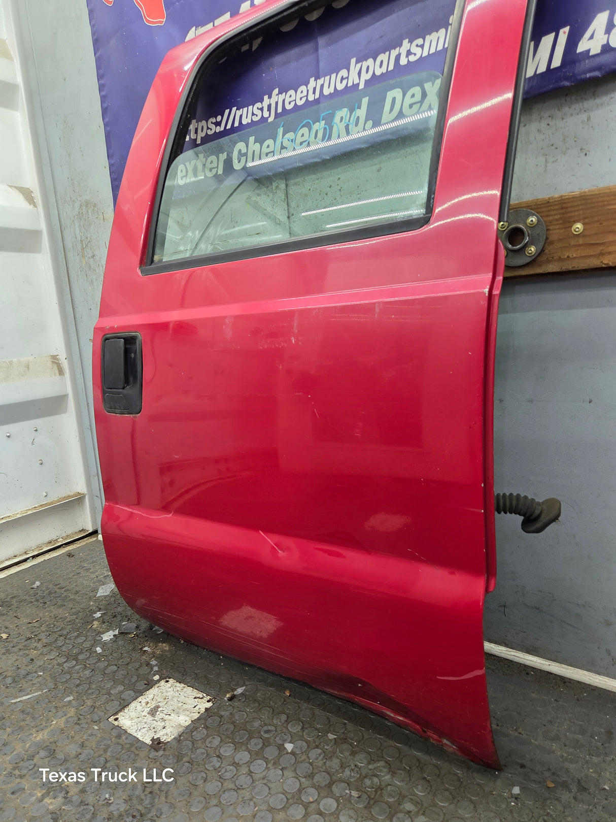 1999-2011 Ford Super Duty F250 F350 F450 F550 RH Crew Cab Passenger Side Rear Door