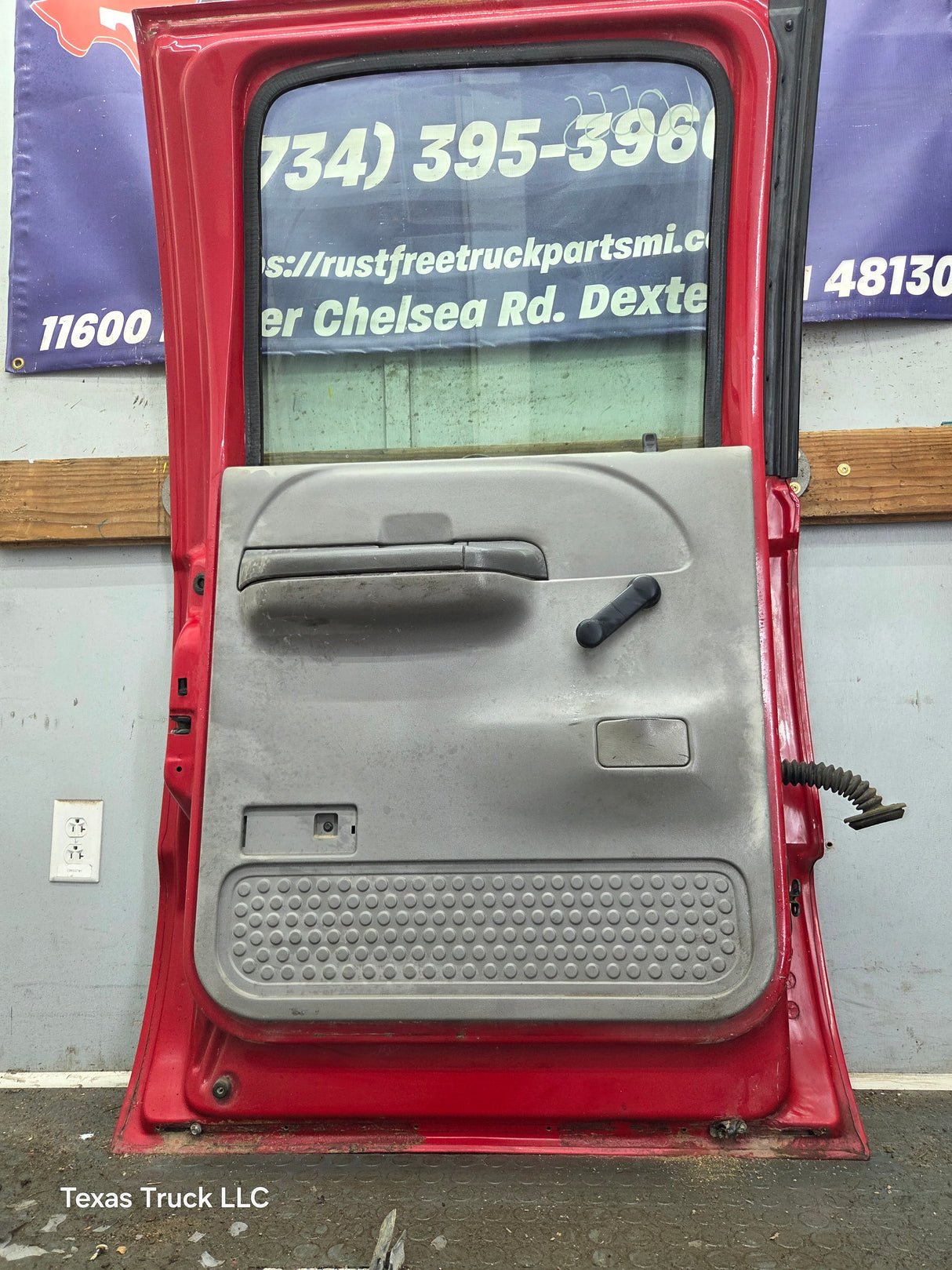 1999-2011 Ford Super Duty LH Driver Side Rear Crew Cab Door F250 F350 F450 F550