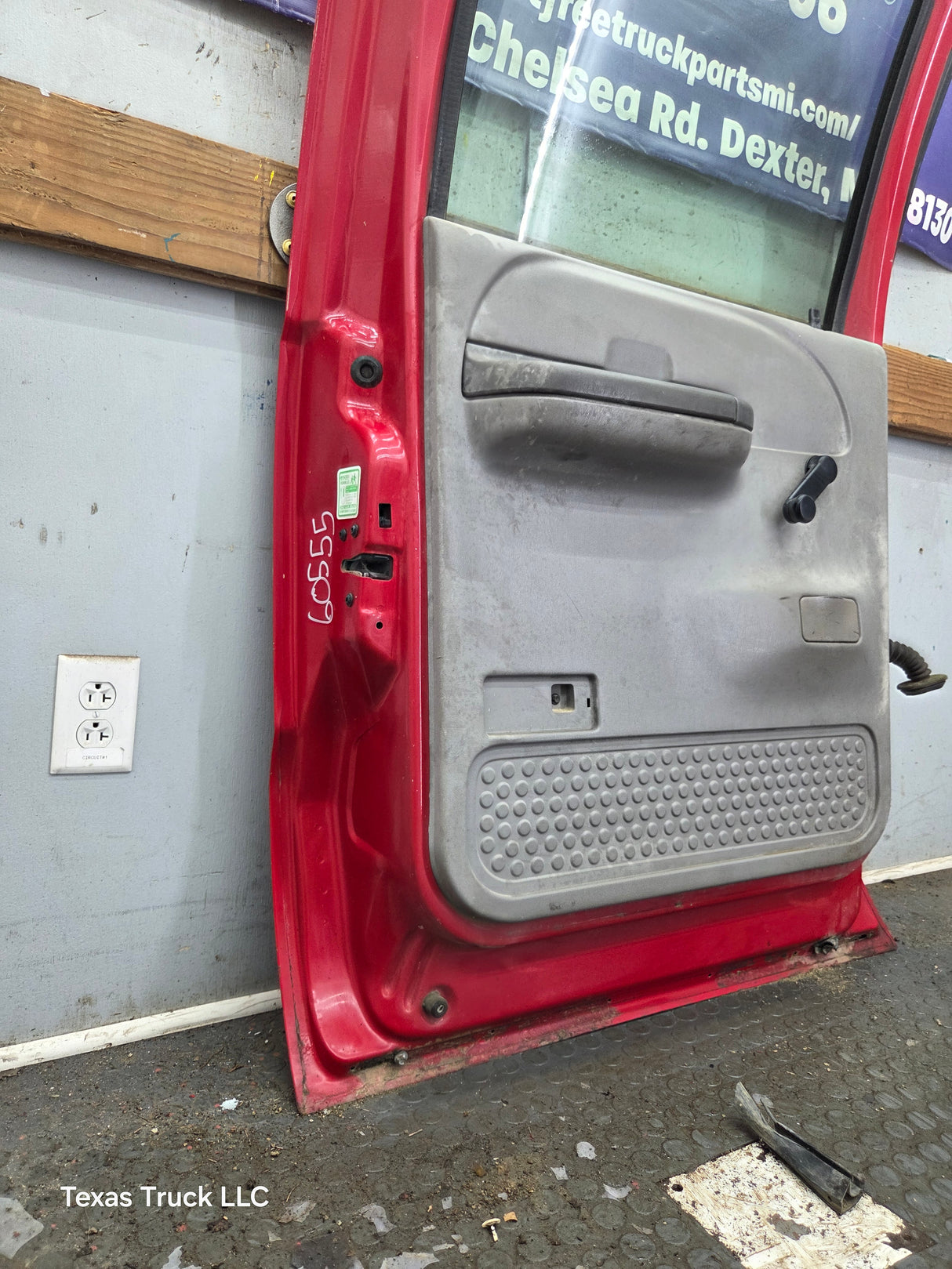 1999-2011 Ford Super Duty LH Driver Side Rear Crew Cab Door F250 F350 F450 F550