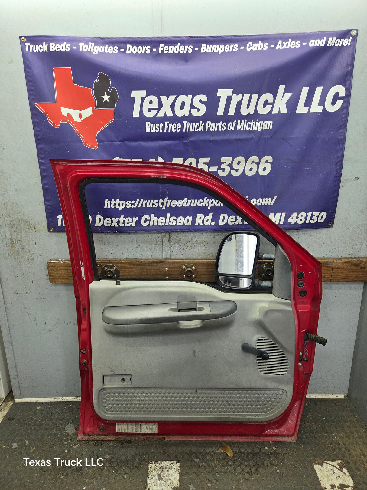 1999-2011 Ford Super Duty LH Driver Side Front Door F250 F350 F450 F550