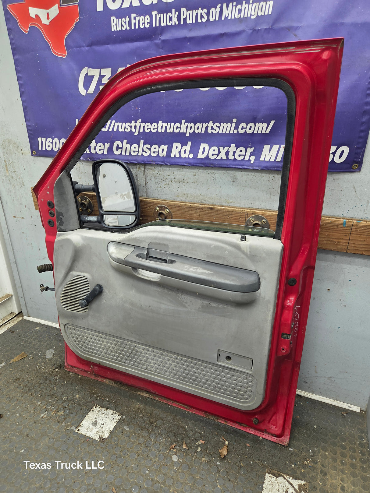 1999-2011 Ford Super Duty / Excursion Front Passenger Side RH Door F250 F350 F450 F550