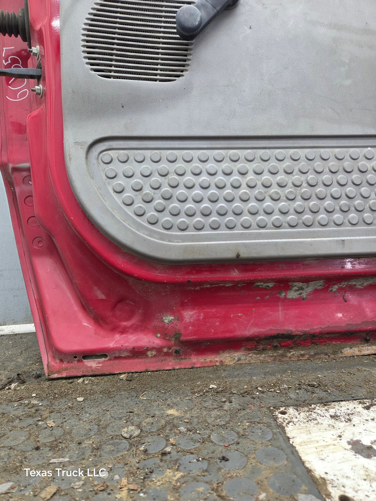 1999-2011 Ford Super Duty / Excursion Front Passenger Side RH Door F250 F350 F450 F550