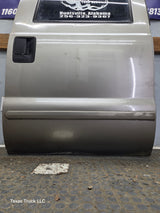 1999-2011 Ford Super Duty F250 F350 F450 F550 RH Crew Cab Passenger Side Rear Door