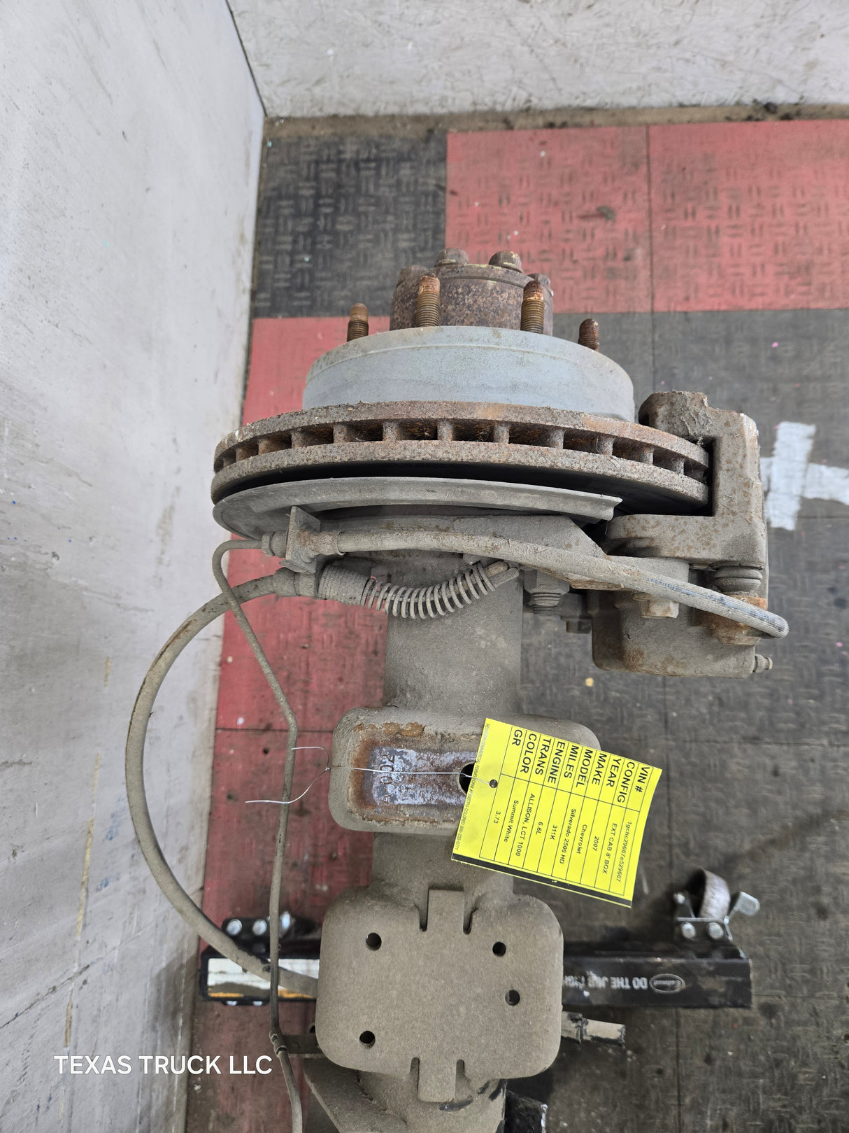 2001-2007 Chevrolet Silverado / GMC Sierra 2500 3500 HD Rear Axle 3.73 11.5" 311k miles
