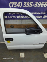 1999-2006 Chevrolet Silverado / GMC Sierra 1500 2500 3500 HD Front Passenger side Door RH