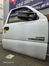1999-2006 Chevrolet Silverado / GMC Sierra 1500 2500 3500 HD Front Passenger side Door RH