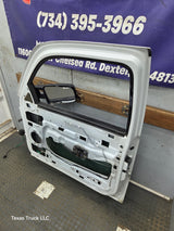 1999-2006 Chevrolet Silverado / GMC Sierra 1500 2500 3500 HD Front Passenger side Door RH