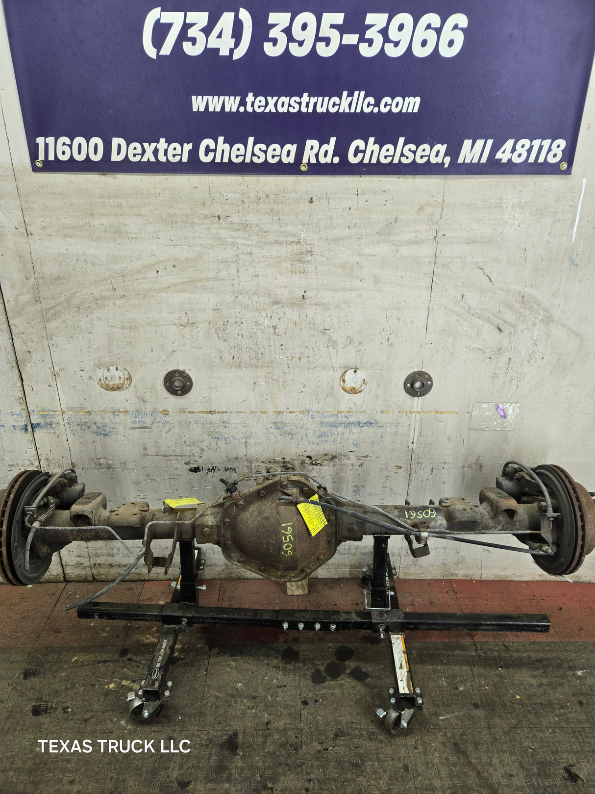 2001-2007 Chevrolet Silverado / GMC Sierra 2500 3500 HD Rear Axle 4.10 10.5" 156k Miles