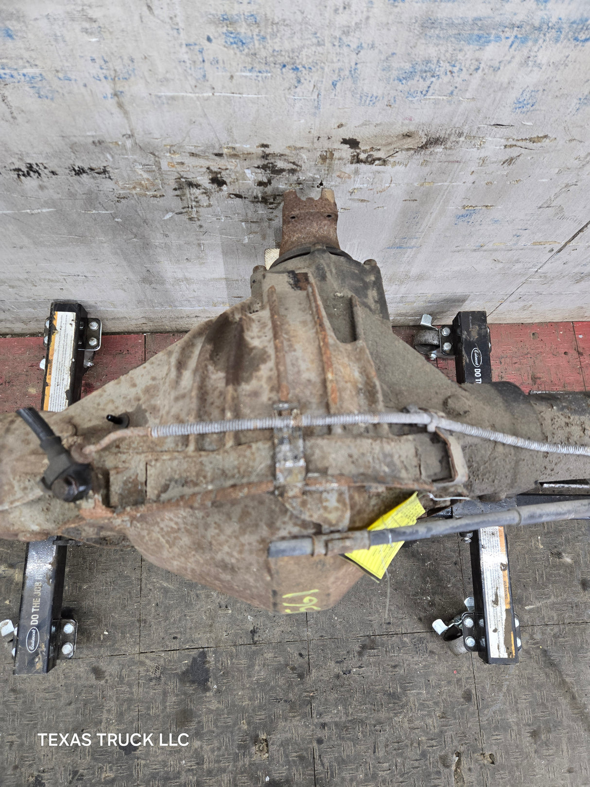 2001-2007 Chevrolet Silverado / GMC Sierra 2500 3500 HD Rear Axle 4.10 10.5" 156k Miles